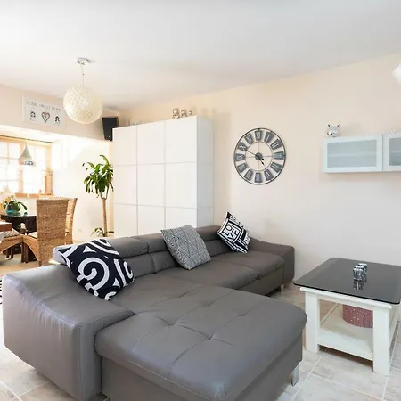 Duplex Charco Del Valle With Sea View * 아데제